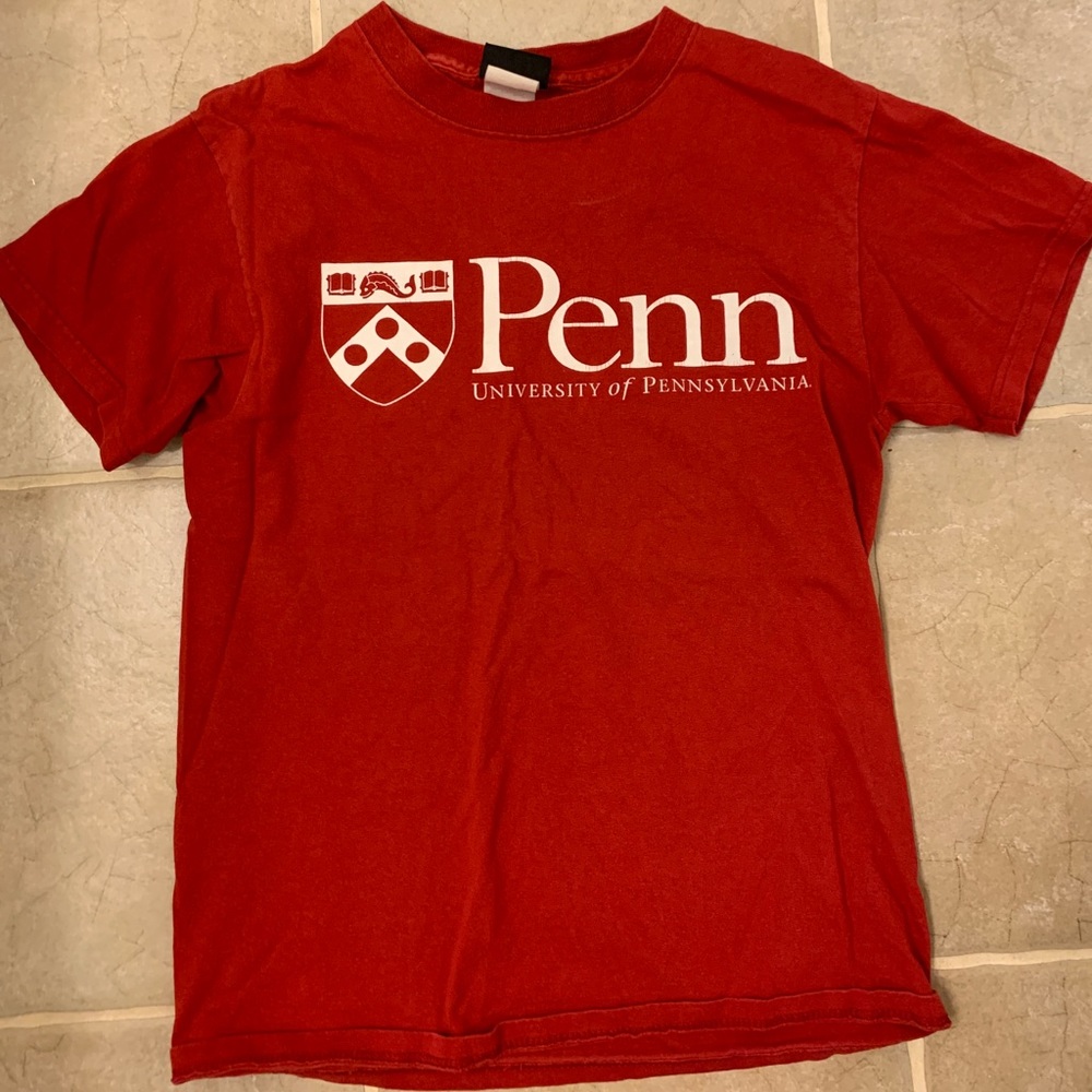 Red UPenn University of Pennsylvania T-Shirt